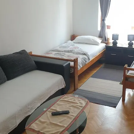 Apartman Private Apartments, Parking, Beach Distance 350 Meters *
