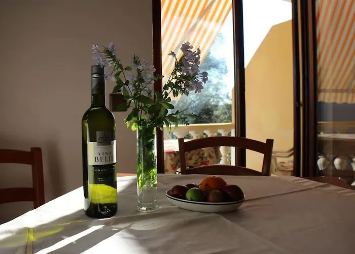아파트 Private Apartments, Parking, Distance 350 Meters *