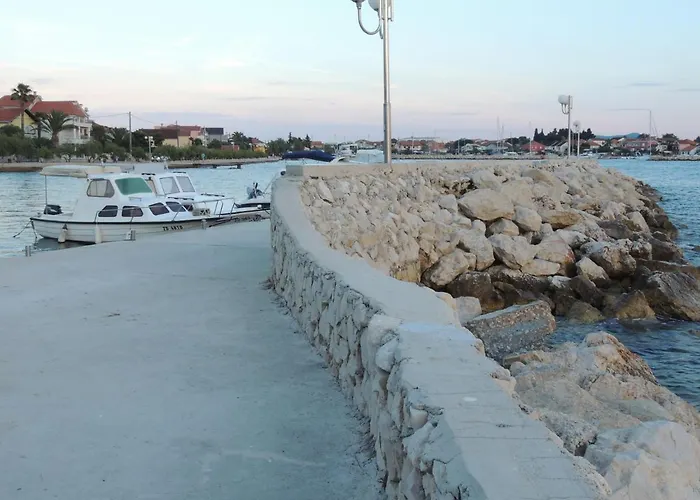 Private Apartments, Parking, Distance 350 Meters Apartman *