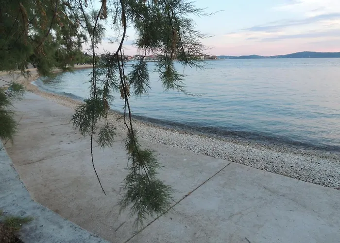 Apartman Private Apartments, Parking, Distance 350 Meters Bibinje
