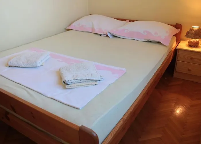 Apartman Private Apartments, Parking, Distance 350 Meters Bibinje