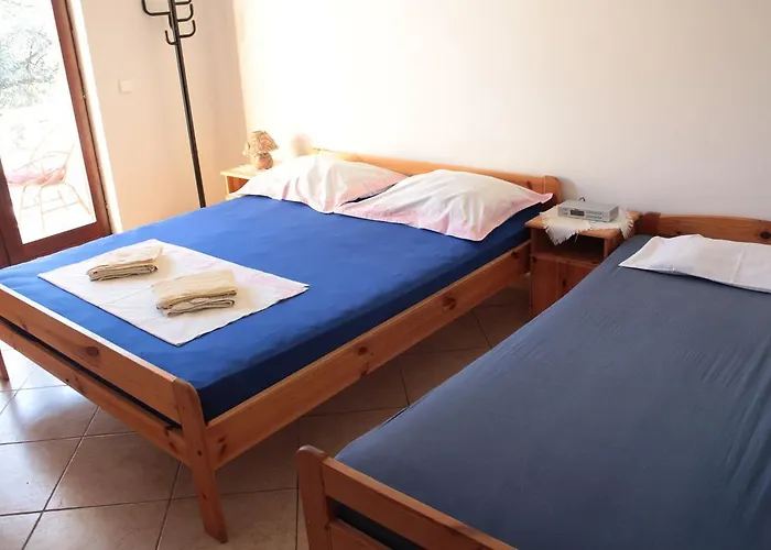 Private Apartments, Parking, Distance 350 Meters Apartman *