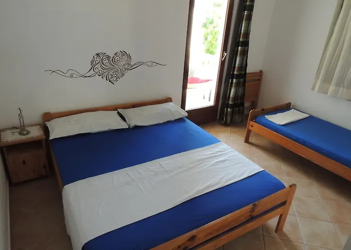 Private Apartments, Parking, Distance 350 Meters * Bibinje